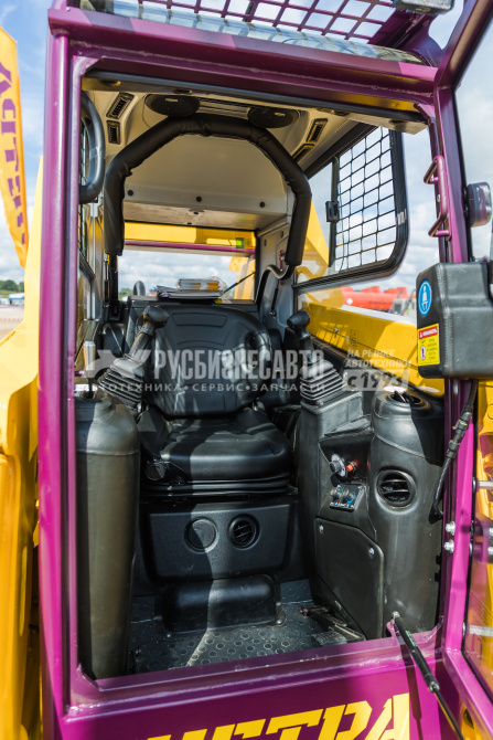 Купить Мини-погрузчик ЧЕТРА МКСМ 1600М (Комплектация ПРЕМИУМ) в компании Русбизнесавто - изображение 10